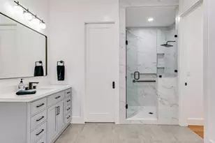 4701 Via Media, Austin, TX 78746 - Photo 12