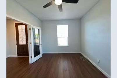 1005 Estes Park, Taylor, TX 76574 - Photo 4