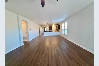 1005 Estes Park, Taylor, TX 76574 - Photo 8