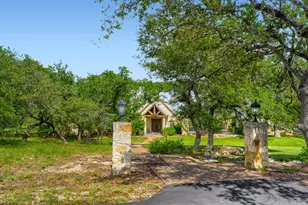 222 Winn Valley Dr, Wimberley, TX 78676 - Photo 2