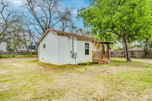 3520 Gonzales St, Austin, TX 78702 - Photo 24
