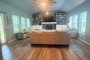221 Winding Way Rd, Marble Falls, TX 78654 - Photo 2