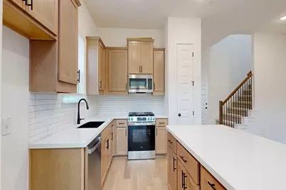 152 Bishop Wood Road, Dripping Springs, TX 78620 - Photo 6