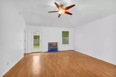 16613 Jaron Drive, Manor, TX 78653 - Photo 8