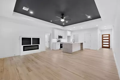 190 Molokini Drive, Bastrop, TX 78602 - Photo 8