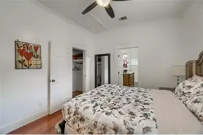 911 E 2nd Street, Austin, TX 78702 - Photo 16