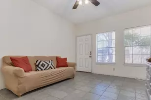 2216 San Gabriel St, Austin, TX 78705 - Photo 6