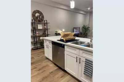 507 Sabine Street #1006, Austin, TX 78701 - Photo 2