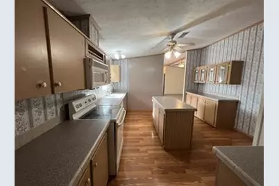 99 Roots Road, Martindale, TX 78655 - Photo 10