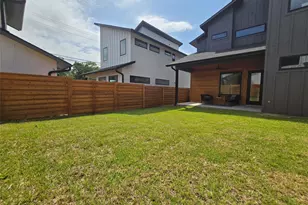 5303 Grover Ave, Austin, TX 78756 - Photo 4