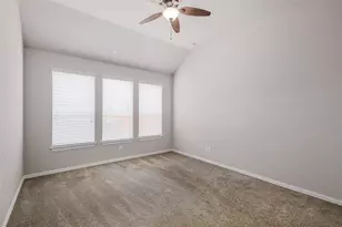 205 Penna Ln, Georgetown, TX 78628 - Photo 14