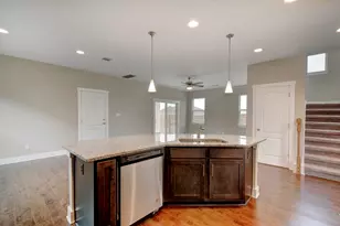 708 Coconut Grove St, Pflugerville, TX 78660 - Photo 8