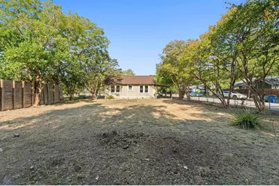 1147 Gunter Street, Austin, TX 78721 - Photo 14