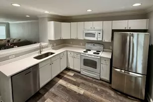 1725 Harvey Mitchell Pkwy S, College Station, TX 77840 - Photo 4