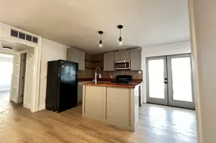 3310 Hycreek Dr, Austin, TX 78723 - Photo 10
