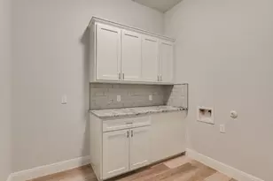 21003 Twisting Trail, Lago Vista, TX 78645 - Photo 12