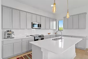 2050 Lohmans Spur Rd, Lakeway, TX 78734 - Photo 4