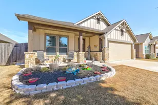 108 Finley St, Hutto, TX 78634 - Photo 1