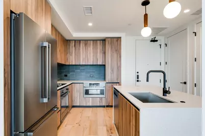 84 East Avenue #3703, Austin, TX 78701 - Photo 2