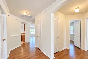 2001 Angelique Ct, Leander, TX 78641 - Photo 2