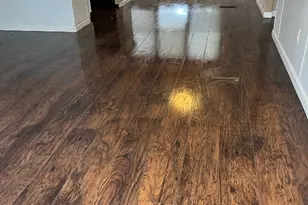 732 Hidden Oaks Dr, Elgin, TX 78621 - Photo 2