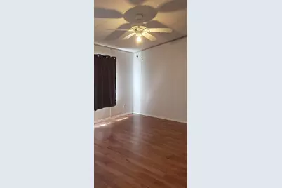 732 Hidden Oaks Drive, Elgin, TX 78621 - Photo 4