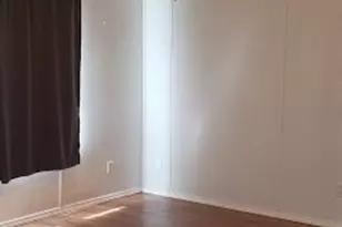 732 Hidden Oaks Dr, Elgin, TX 78621 - Photo 4