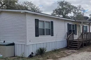 732 Hidden Oaks Dr, Elgin, TX 78621 - Photo 1