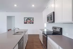 108 Red Buckeye St, Hutto, TX 78634 - Photo 16