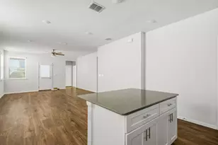 233 Porter Country Pkwy, Buda, TX 78610 - Photo 8