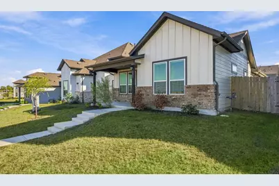 233 Porter Country Parkway, Buda, TX 78610 - Photo 2