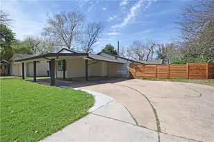 6400 Brookside Dr, Austin, TX 78723 - Photo 1