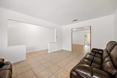2305 Lathan Lane, Taylor, TX 76574 - Photo 6