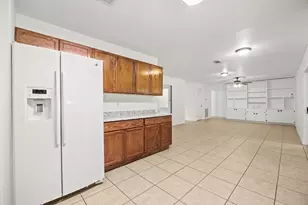 2305 Lathan Ln, Taylor, TX 76574 - Photo 14