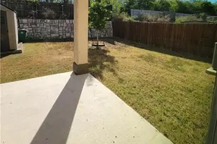 6805 Sunderland Trail, Austin, TX 78747 - Photo 18