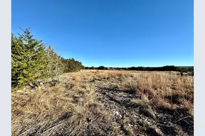 640 Sycamore Creek Drive, Dripping Springs, TX 78620 - Photo 14