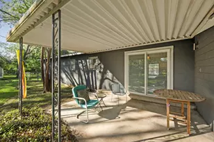 2202 Towbridge Cir, Austin, TX 78723 - Photo 16