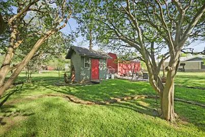 2202 Towbridge Circle, Austin, TX 78723 - Photo 18