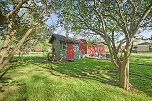 2202 Towbridge Cir, Austin, TX 78723 - Photo 18
