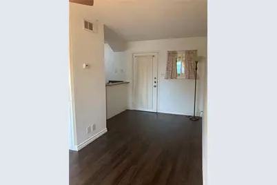 1111 W 10th Street #107, Austin, TX 78703 - Photo 8