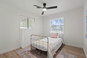 703 Parkway St, Georgetown, TX 78628 - Photo 16