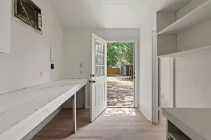 703 Parkway St, Georgetown, TX 78628 - Photo 38