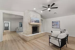 703 Parkway St, Georgetown, TX 78628 - Photo 10