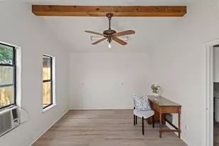 703 Parkway St, Georgetown, TX 78628 - Photo 34