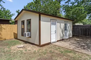 703 Parkway St, Georgetown, TX 78628 - Photo 22