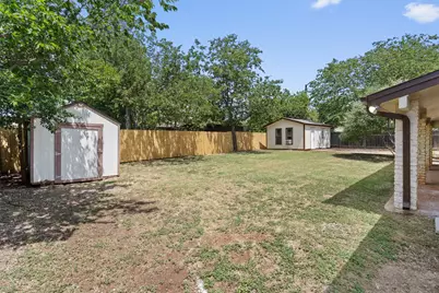703 Parkway Street, Georgetown, TX 78628 - Photo 32