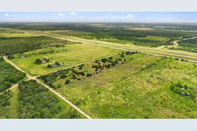5199 N Hwy 183, Lockhart, TX 78644 - Photo 6