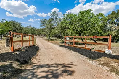 401 N Rainbow Ranch Road, Wimberley, TX 78676 - Photo 1