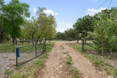 15901 Buddy Avenue, Volente, TX 78641 - Photo 4