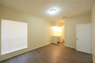 11611 April Dr, Austin, TX 78753 - Photo 10